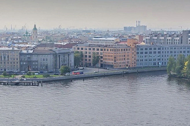В Петербурге за 10,4 млрд рублей построят набережную Макарова с мостом через Смоленку