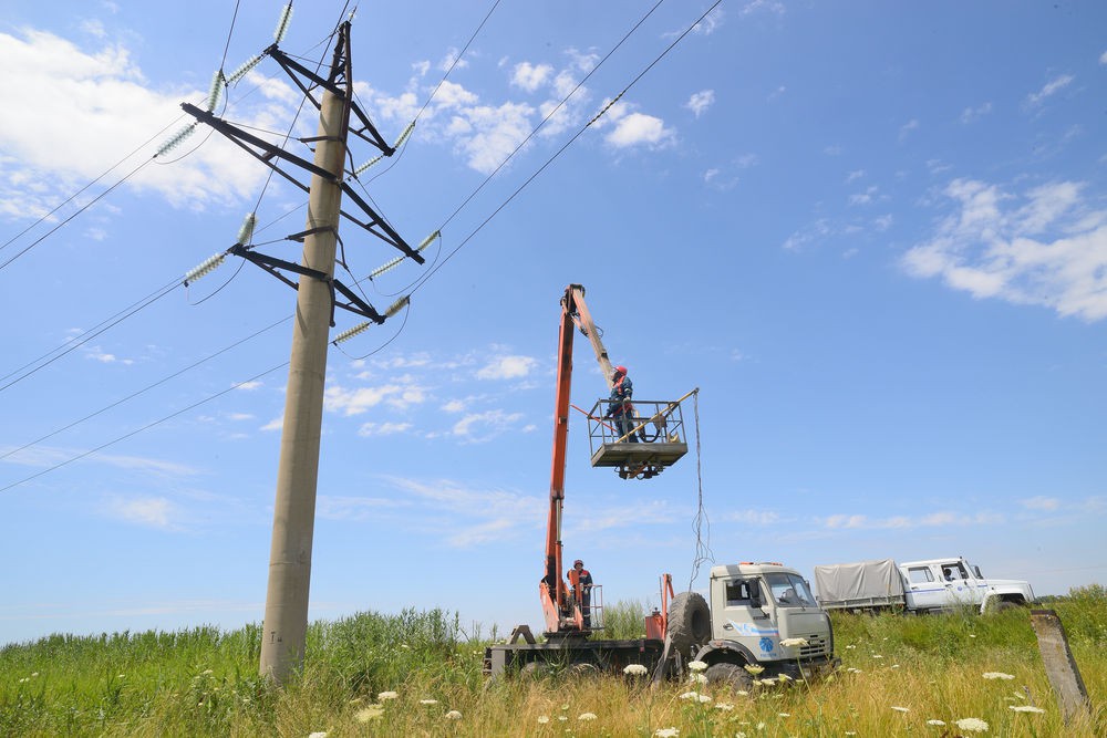 "Россети Юг" отремонтировали на северо-востоке Ростовской области около 43 км ЛЭП